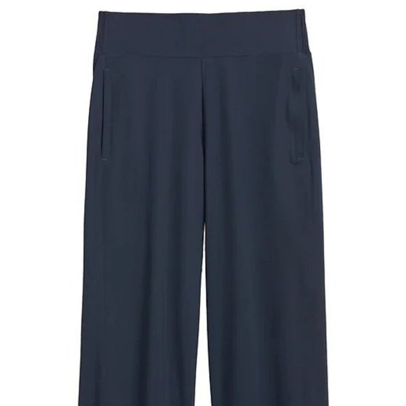 Athleta Pants - Athleta Cosmic Crop Pants size XSP Navy
